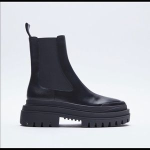 NWT Zara leather low heeled lug sole ankle boots 38